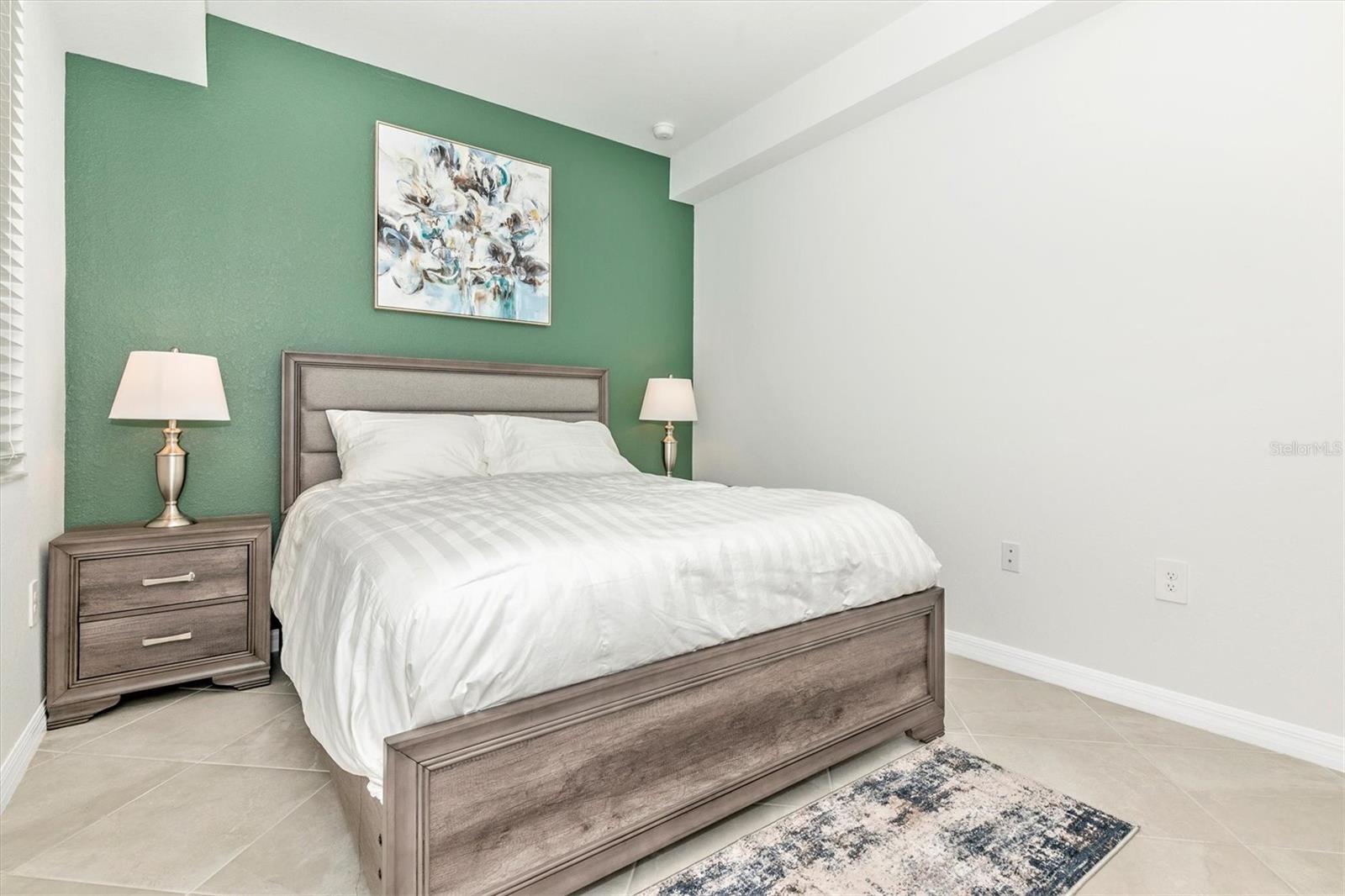 WELLEN PARK GOLF & COUNTRY CLUB - Residential Lease