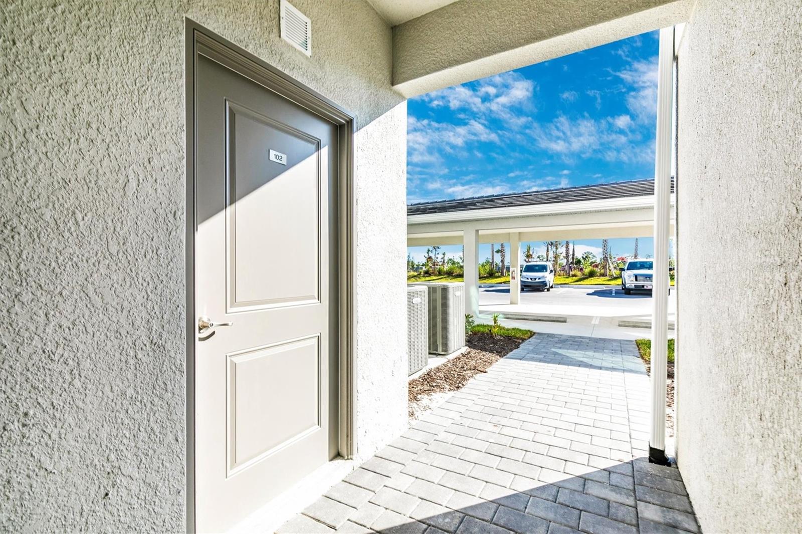 WELLEN PARK GOLF & COUNTRY CLUB - Residential Lease