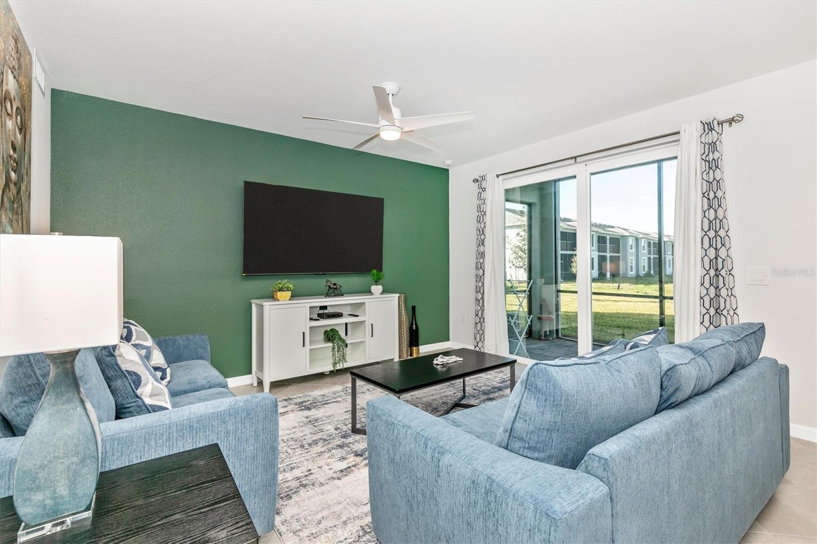 WELLEN PARK GOLF & COUNTRY CLUB - Residential Lease