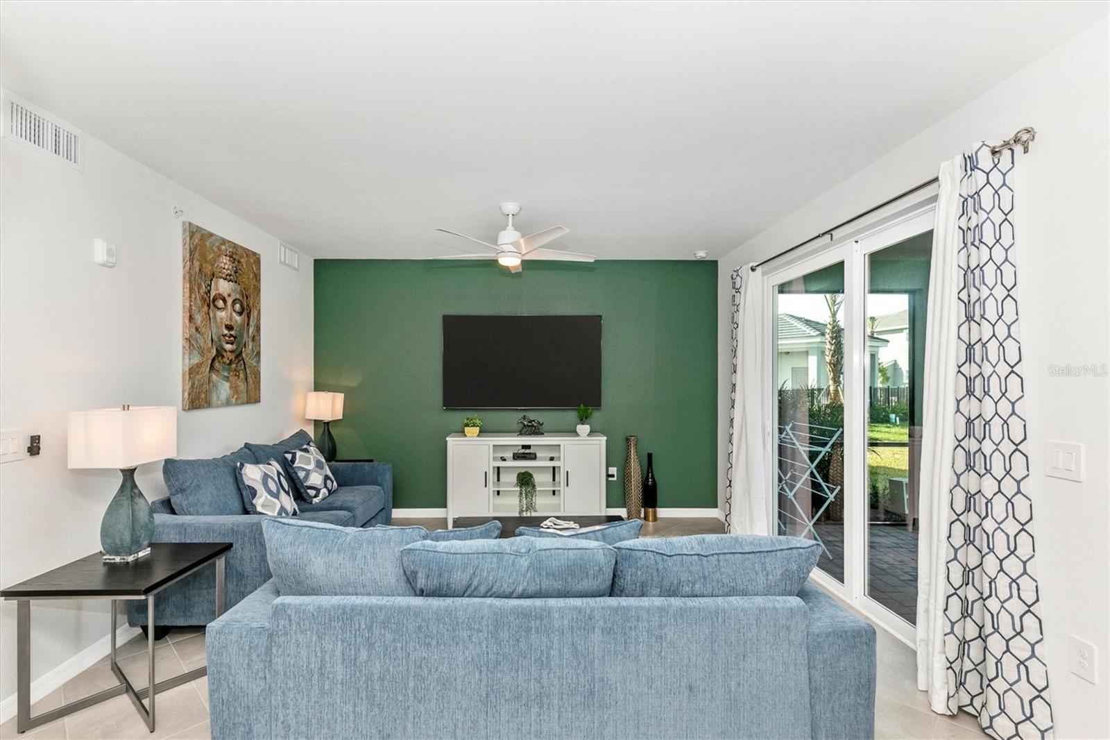 WELLEN PARK GOLF & COUNTRY CLUB - Residential Lease