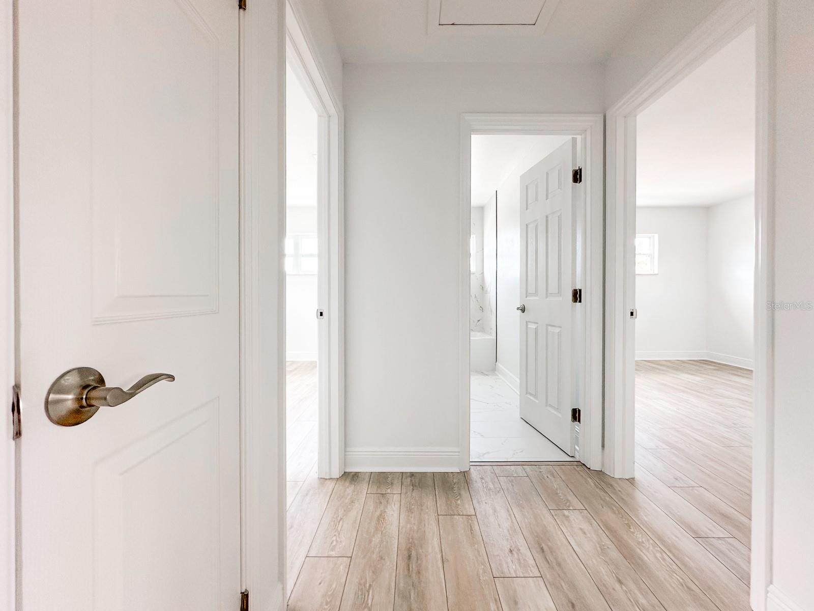 ISLE OF PALMS - Residential Income