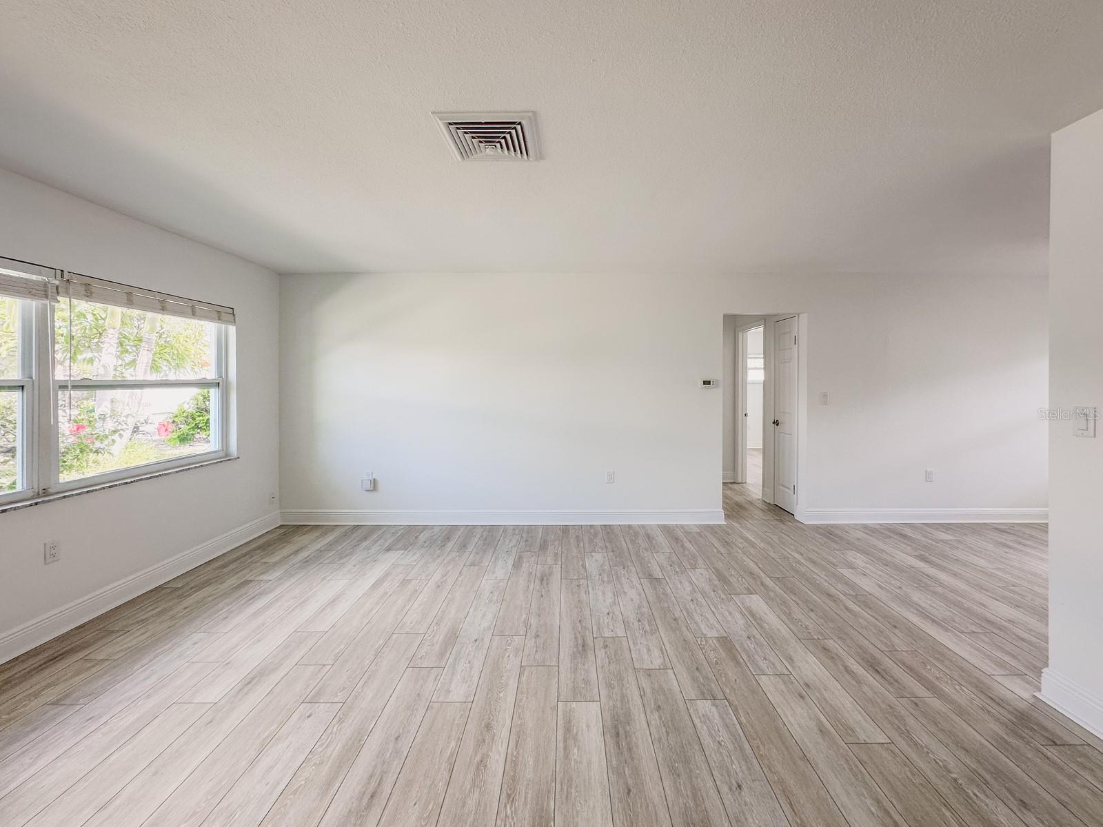 ISLE OF PALMS - Residential Income