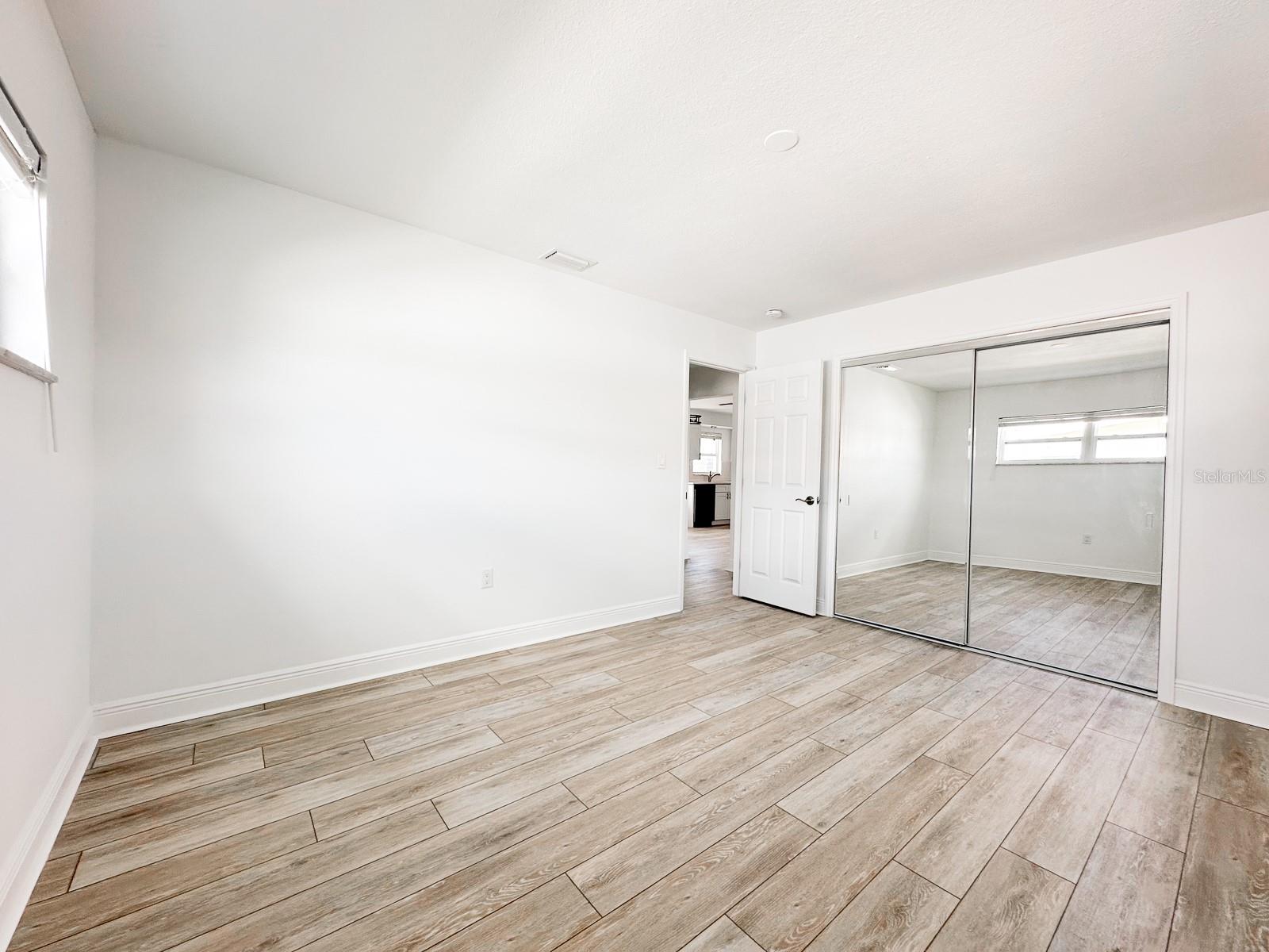 ISLE OF PALMS - Residential Income