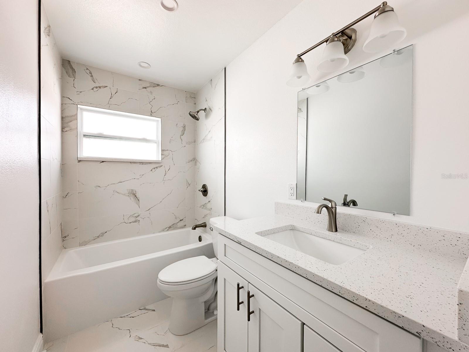 ISLE OF PALMS - Residential Income