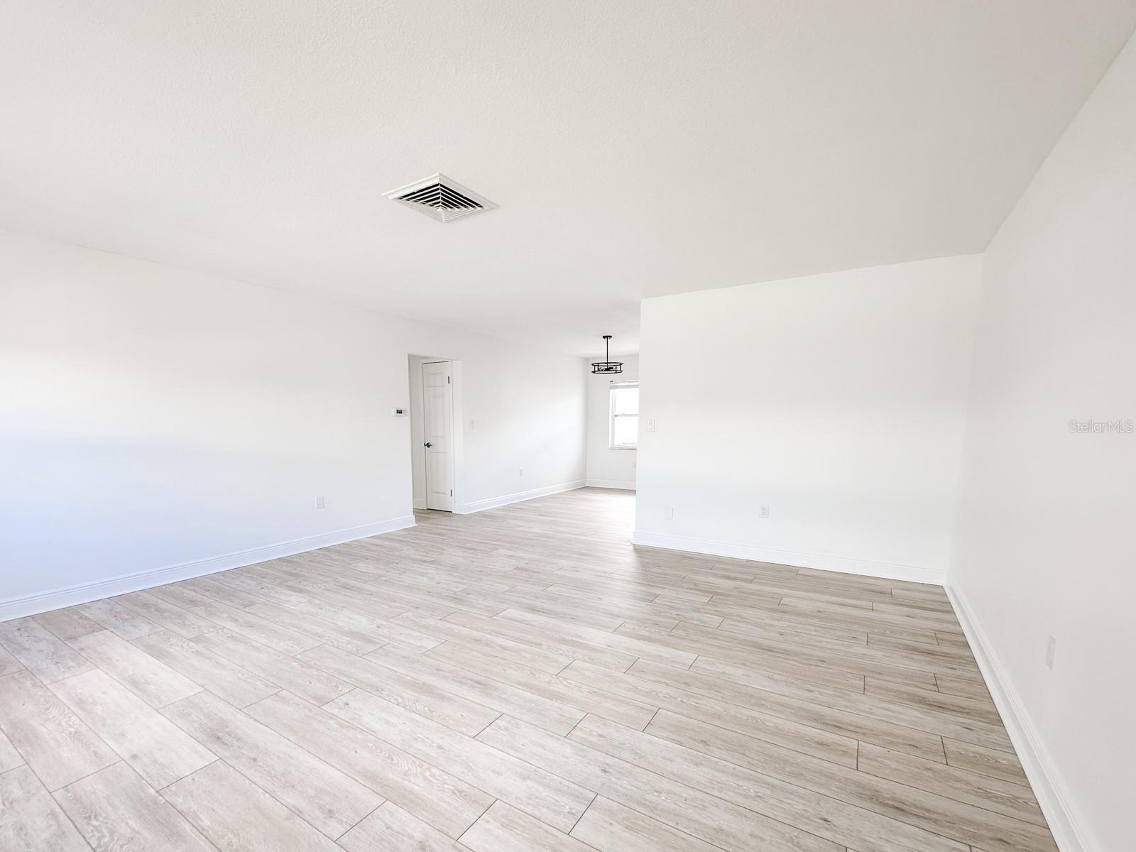 ISLE OF PALMS - Residential Income