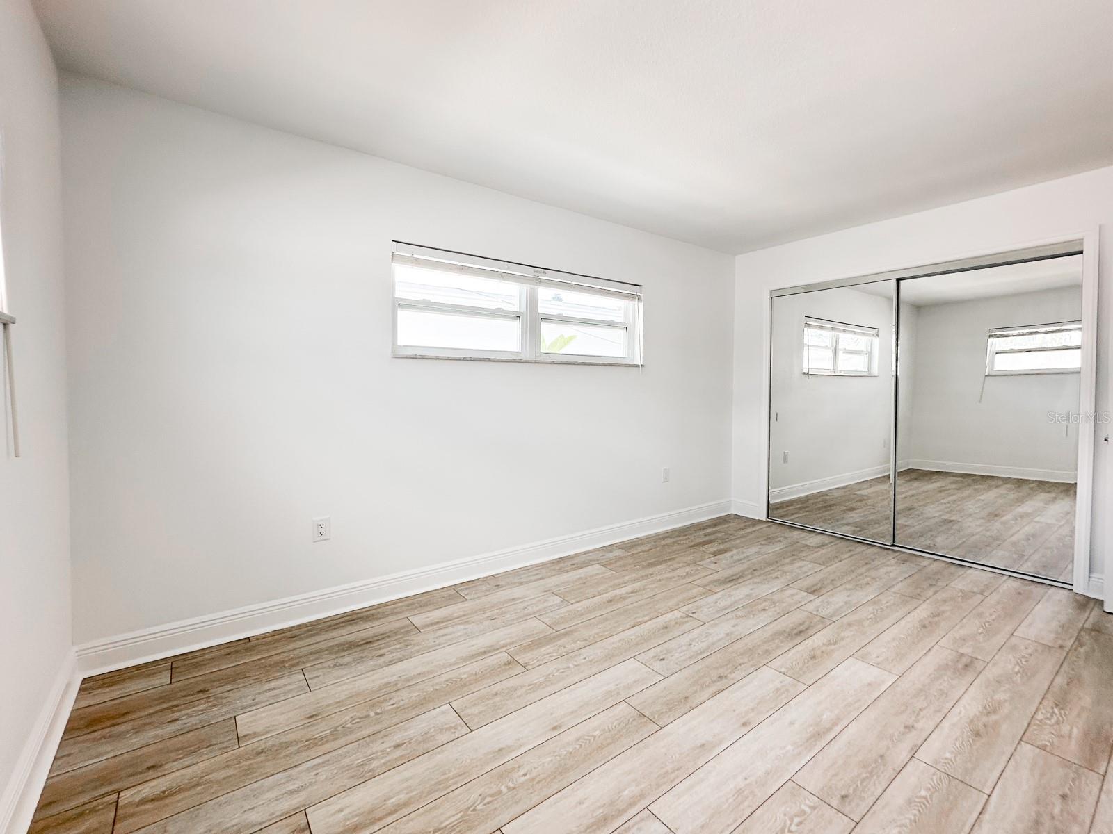 ISLE OF PALMS - Residential Income