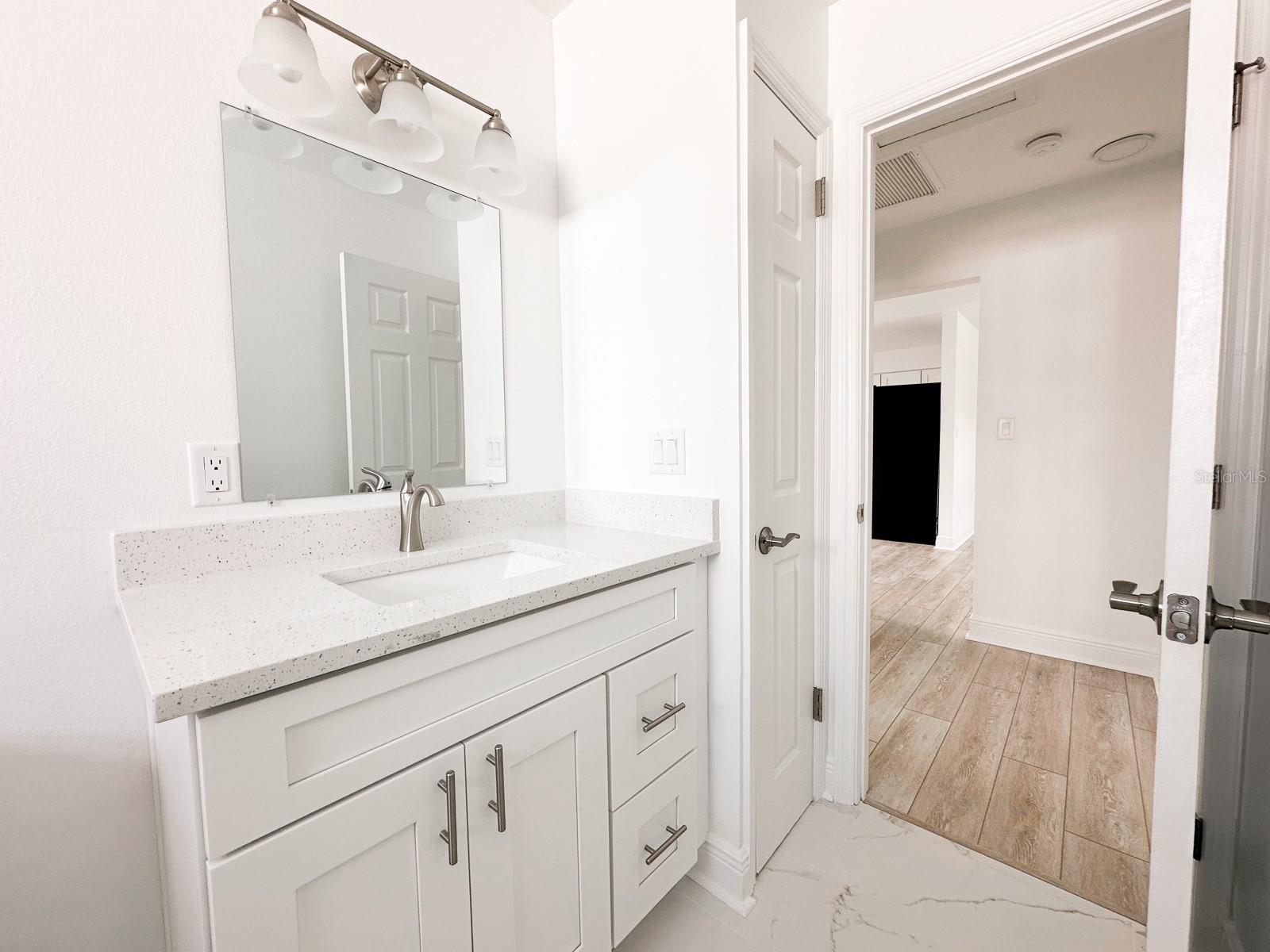 ISLE OF PALMS - Residential Income