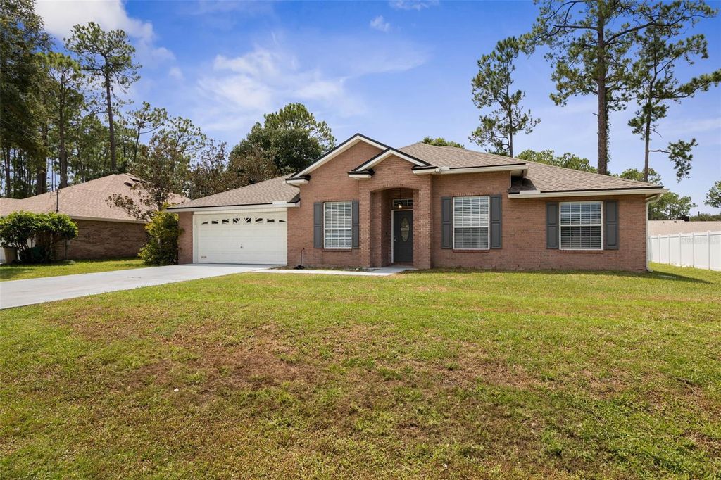 Photo of 19 Brian Lane, Palm Coast, FL 32137 (MLS # FC312122)