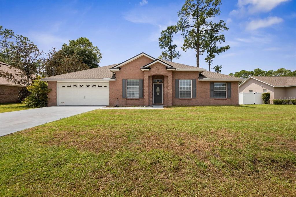 Photo of 19 Brian Lane, Palm Coast, FL 32137 (MLS # FC312122)