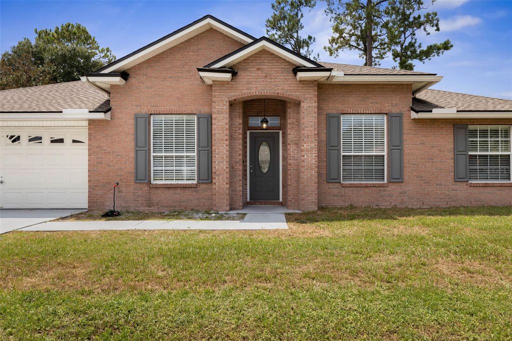 Photo of 19 Brian Lane, Palm Coast, FL 32137 (MLS # FC312122)