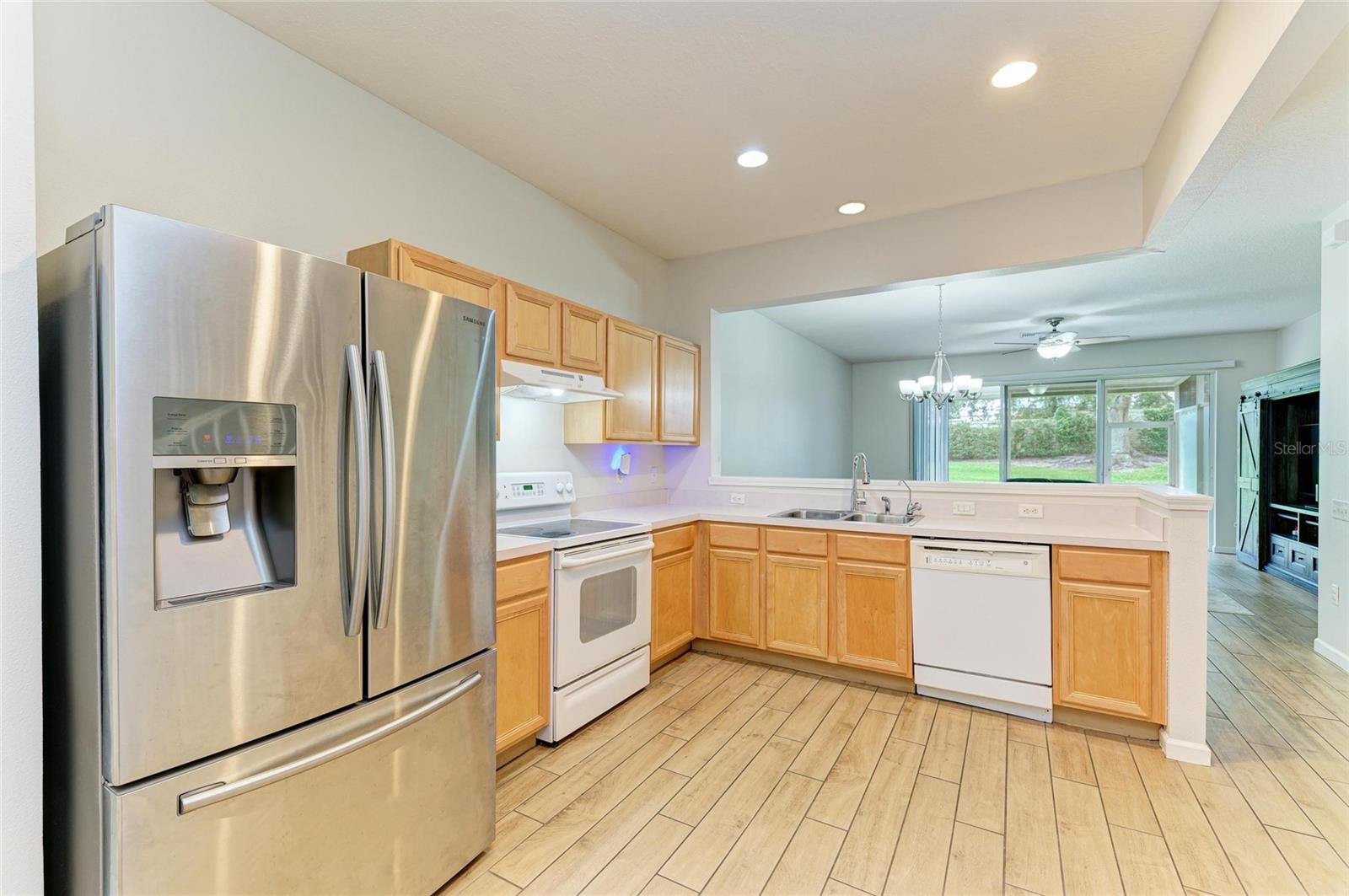 SABAL BAY PH 4 - Residential