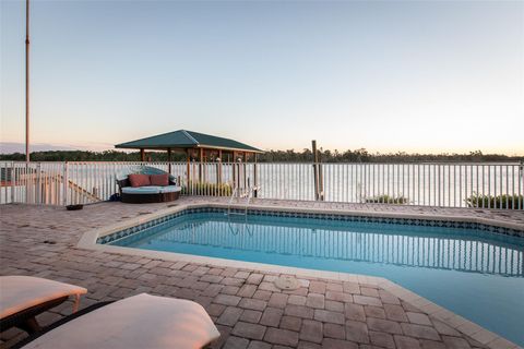 Tiny photo for 2130 NW 14th Street, Crystal River, FL 34428 (MLS # V4945558)