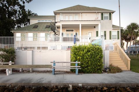 Tiny photo for 2130 NW 14th Street, Crystal River, FL 34428 (MLS # V4945558)