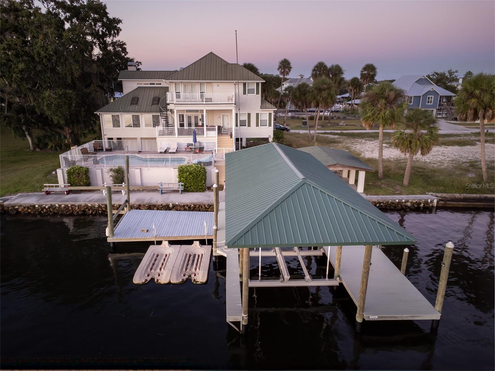 2130 NW 14TH STREET