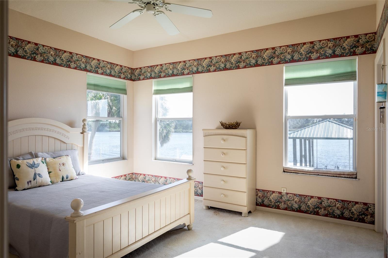 WOODLAND ESTATES UNIT 02A UNREC - Residential