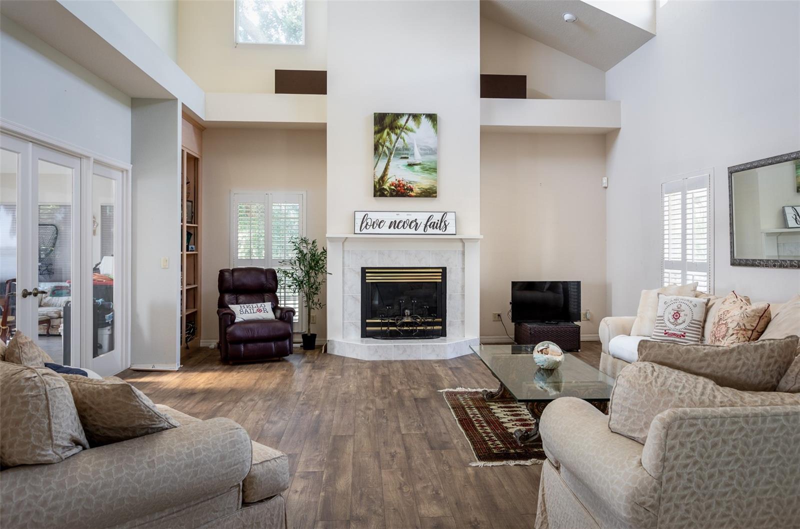 WOODLAND ESTATES UNIT 02A UNREC - Residential