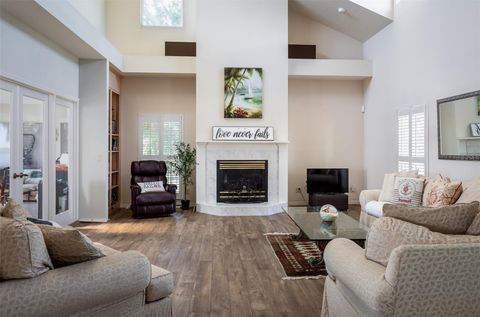 Tiny photo for 2130 NW 14th Street, Crystal River, FL 34428 (MLS # V4945558)