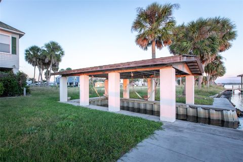 Tiny photo for 2130 NW 14th Street, Crystal River, FL 34428 (MLS # V4945558)