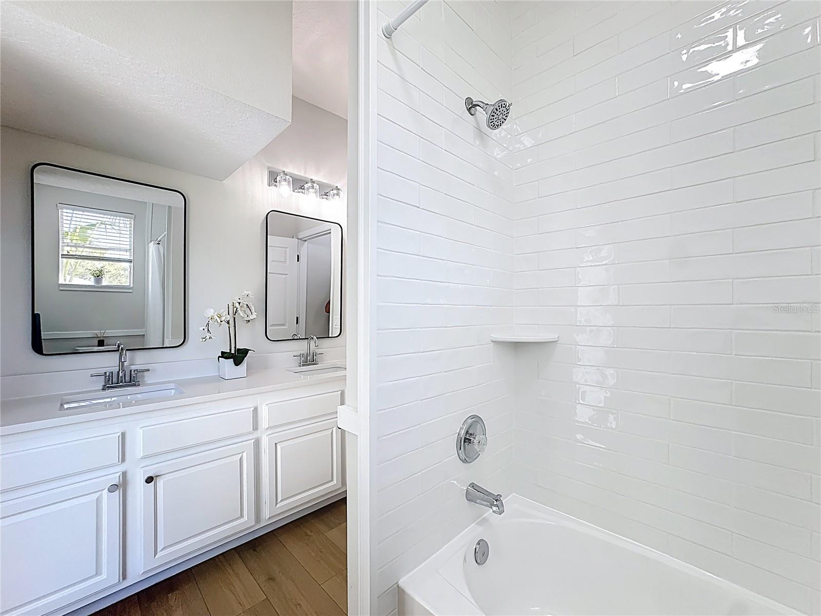 GREYSTONE PH 01 - Residential