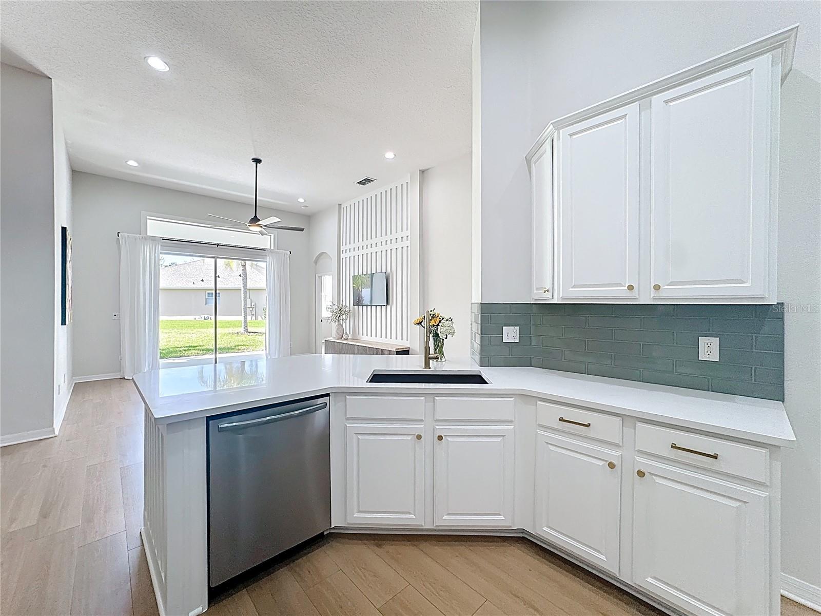 GREYSTONE PH 01 - Residential