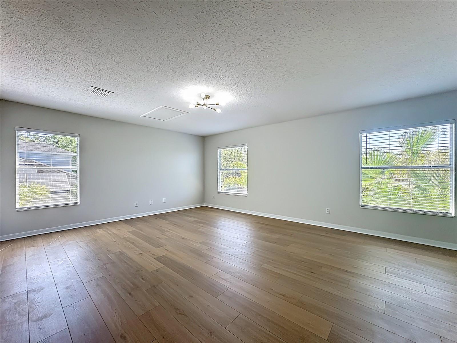 GREYSTONE PH 01 - Residential