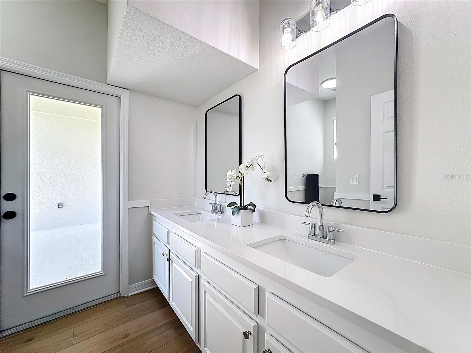 GREYSTONE PH 01 - Residential