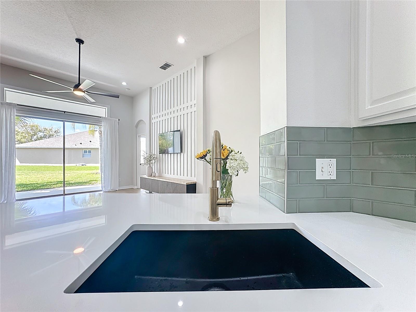 GREYSTONE PH 01 - Residential