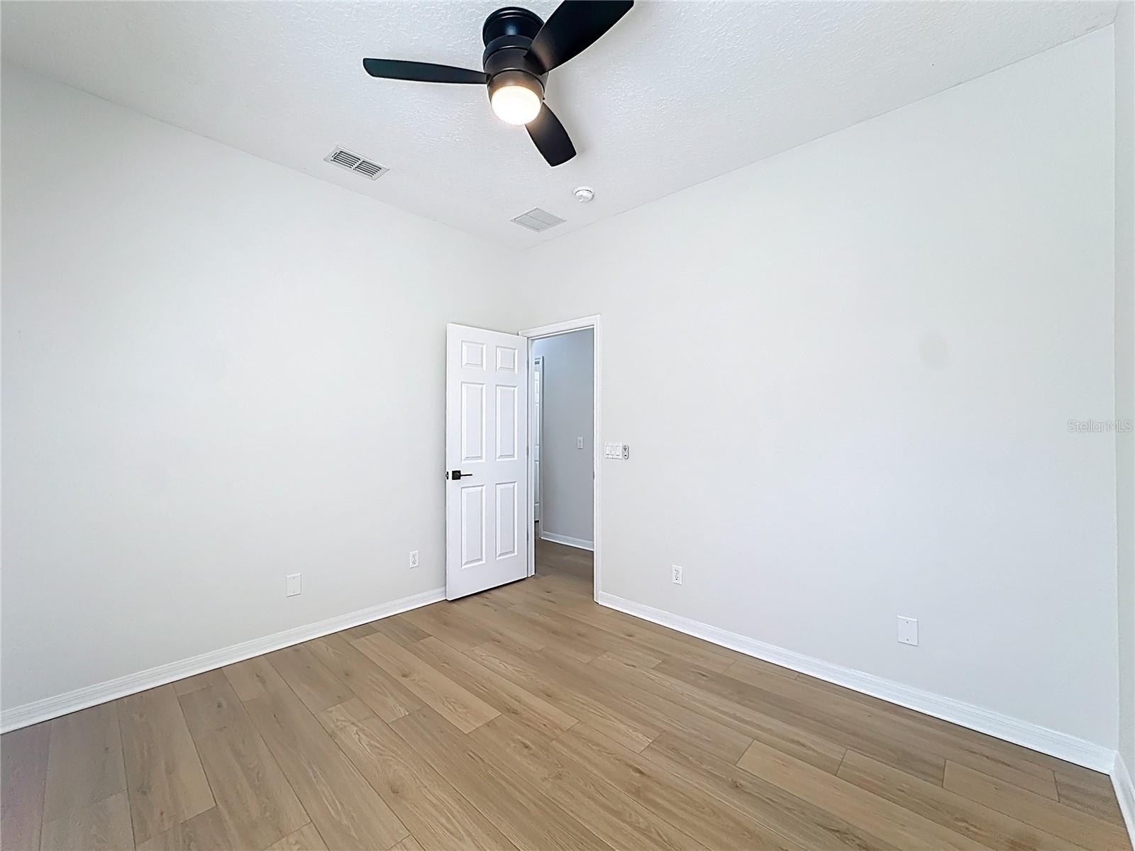 GREYSTONE PH 01 - Residential