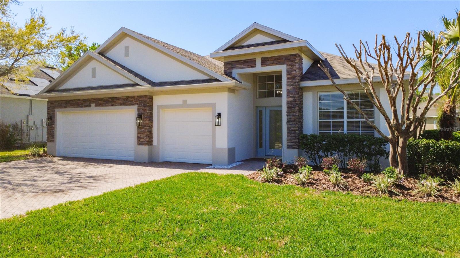 GREYSTONE PH 01 - Residential