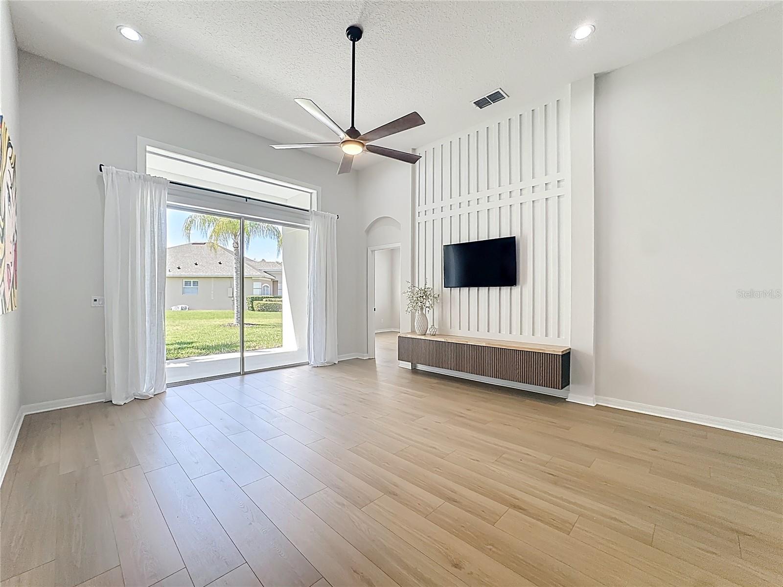 GREYSTONE PH 01 - Residential