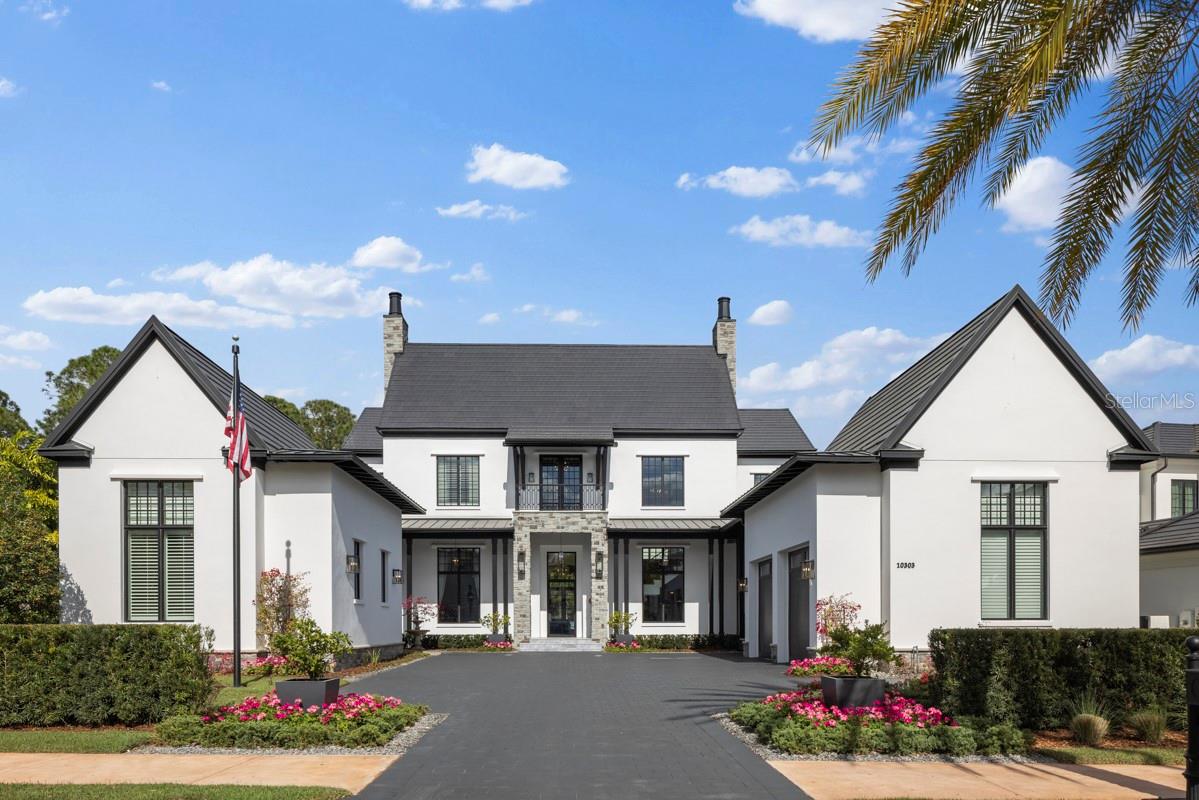 GOLDEN OAK - Residential