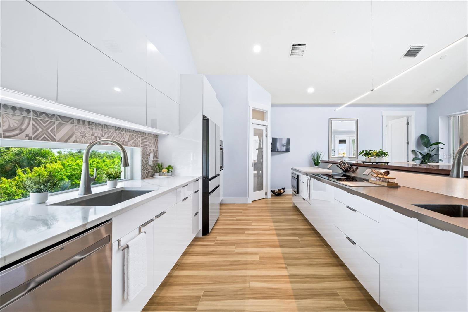 10101 EAGLE PRESERVE DRIVE