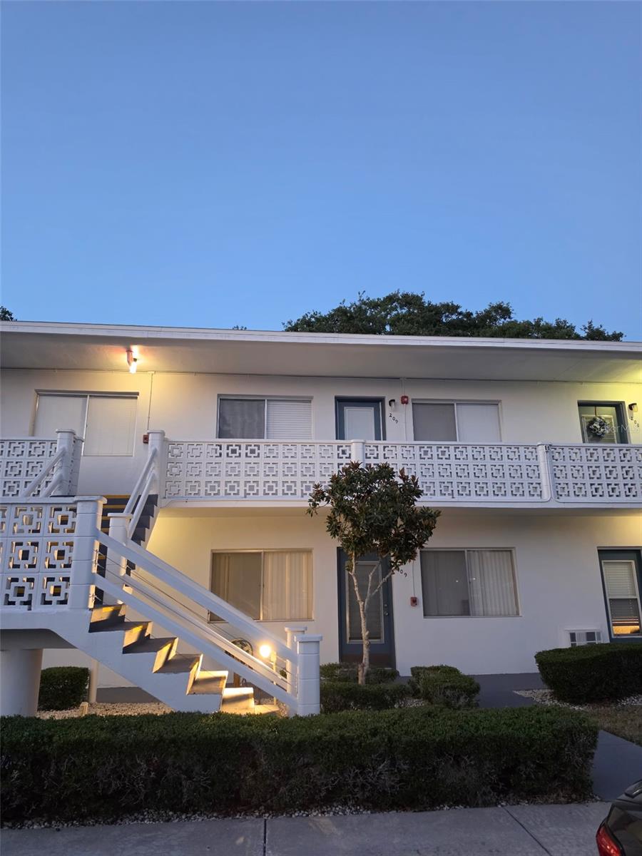 8221 112TH STREET 209
