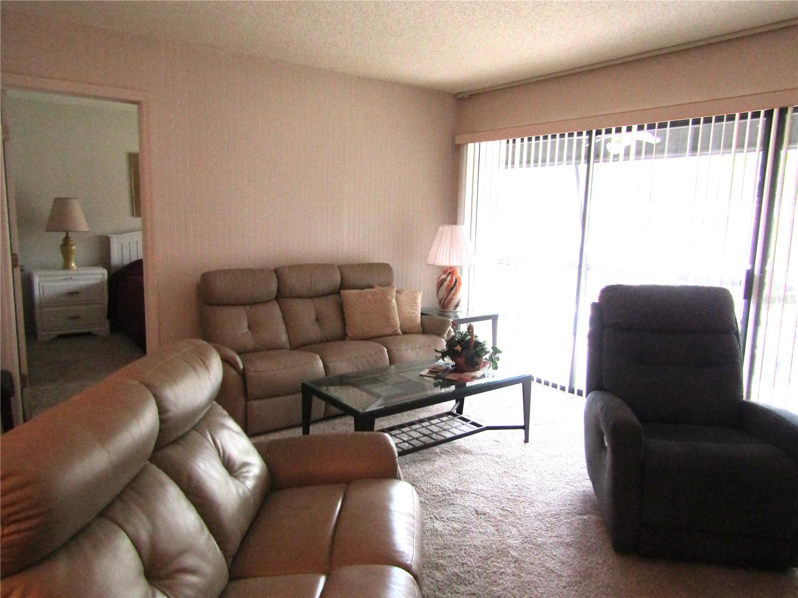 PINEBROOK HOLLOW - Residential Lease