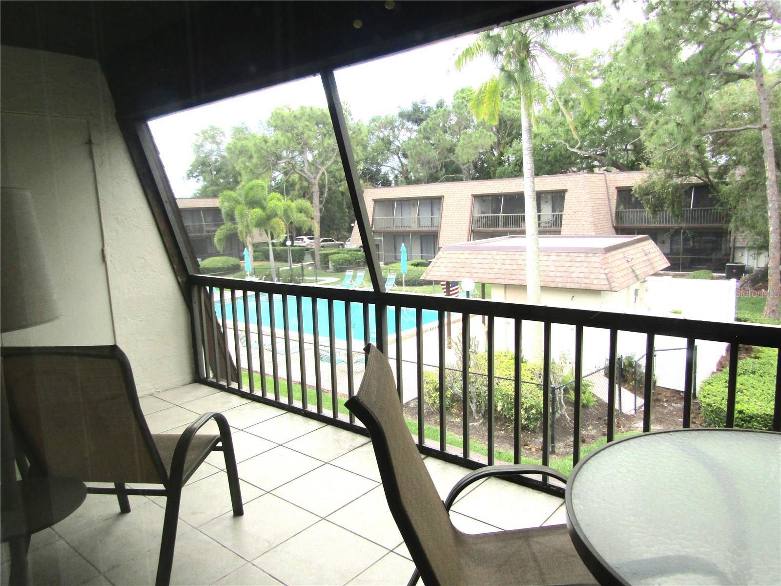 PINEBROOK HOLLOW - Residential Lease