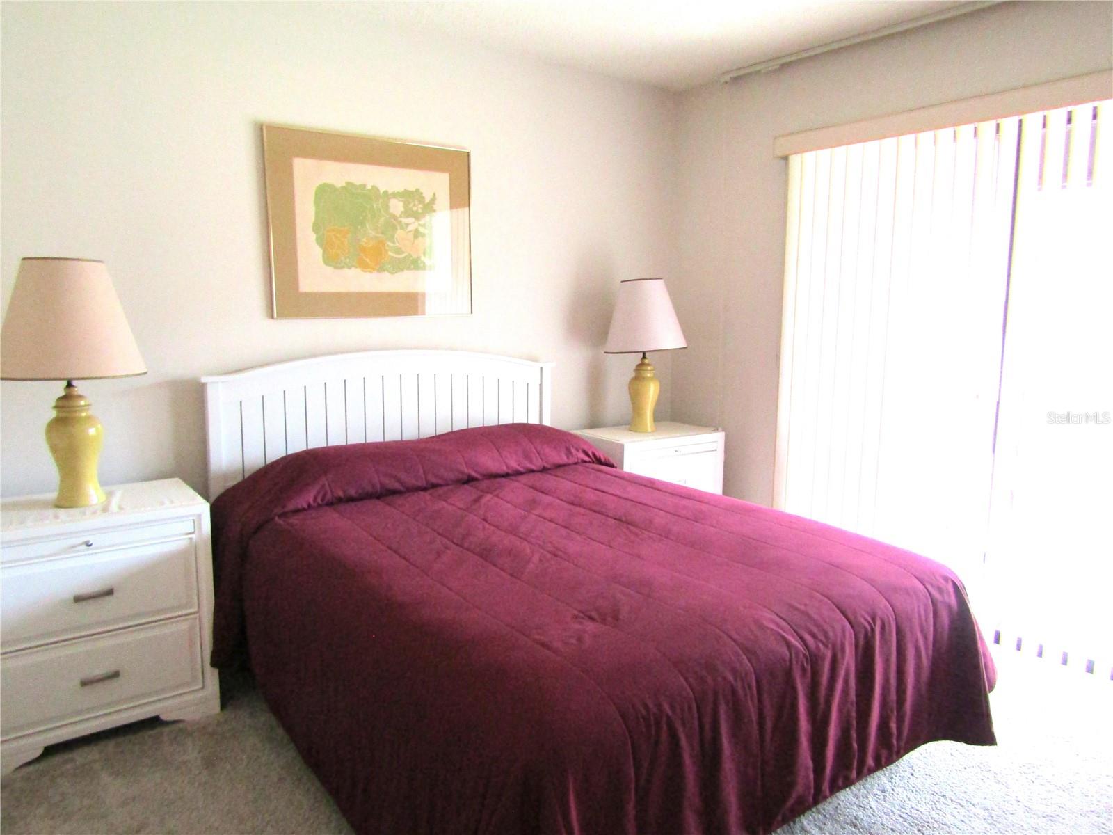 PINEBROOK HOLLOW - Residential Lease