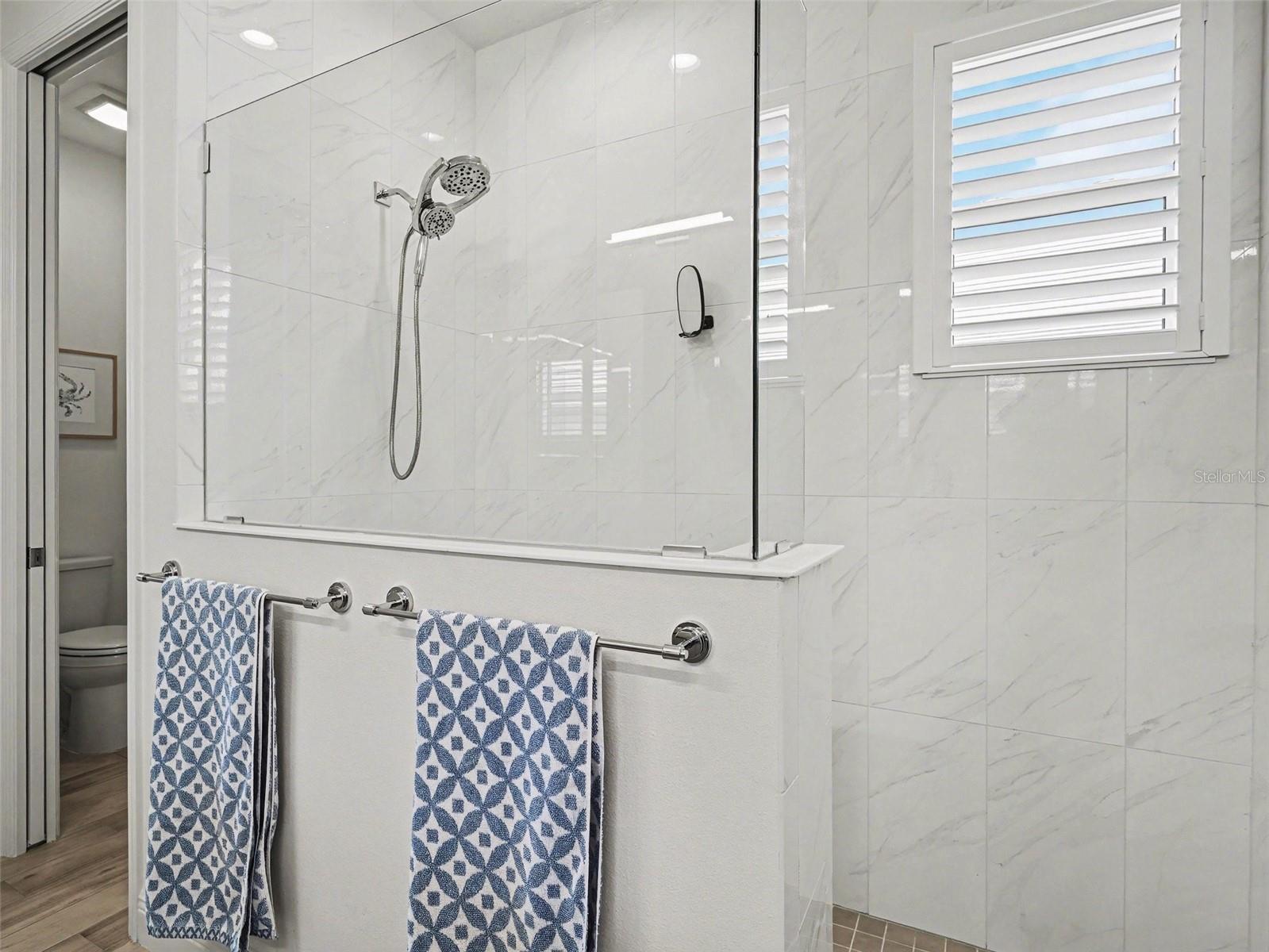 LAKEHOUSE COVE/WATERSIDE PH 2 - Residential