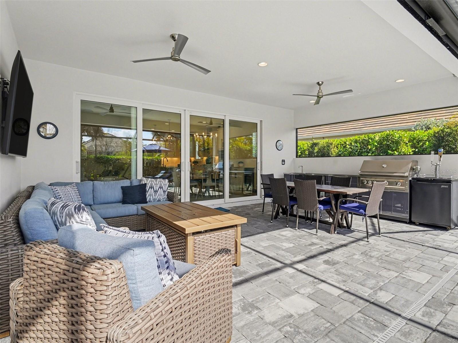 LAKEHOUSE COVE/WATERSIDE PH 2 - Residential