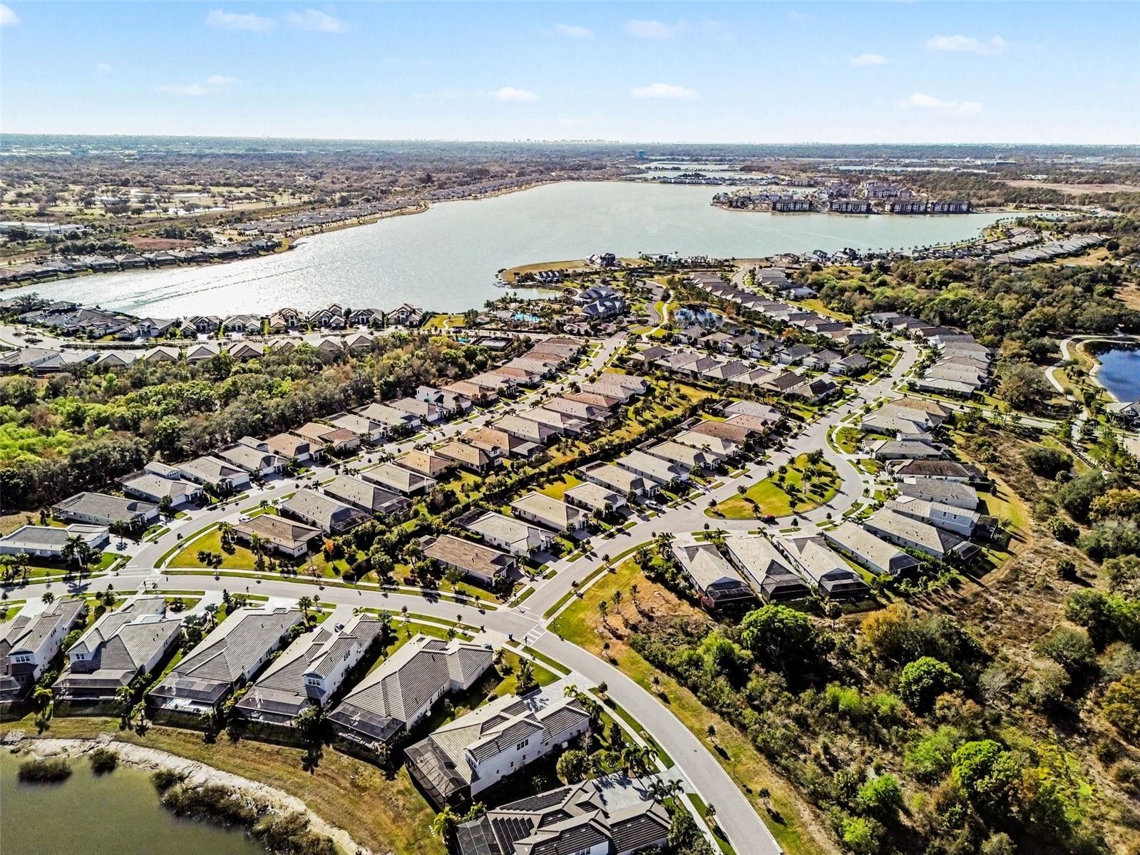 LAKEHOUSE COVE/WATERSIDE PH 2 - Residential