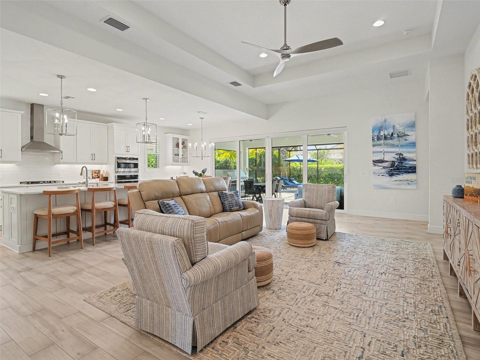 LAKEHOUSE COVE/WATERSIDE PH 2 - Residential