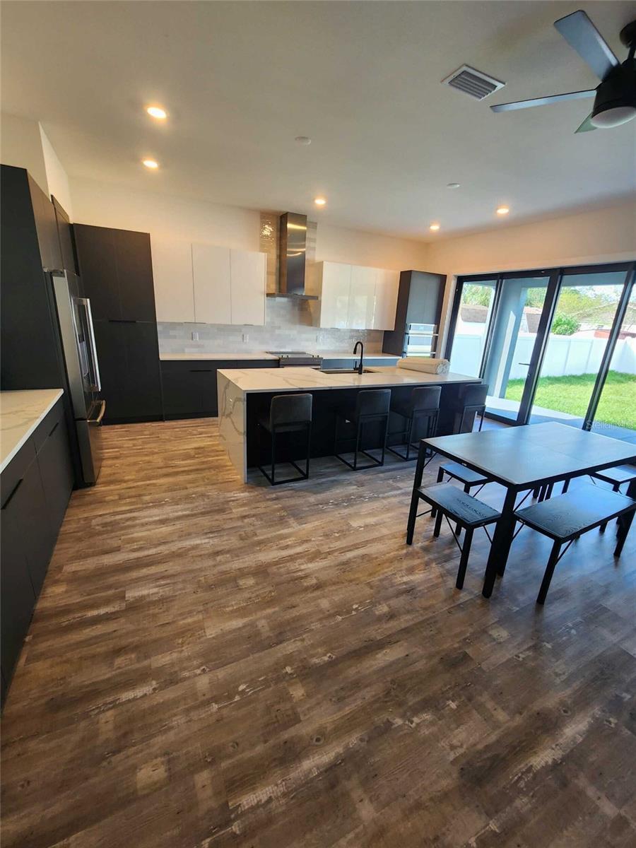 3615 W ANDERSON AVENUE