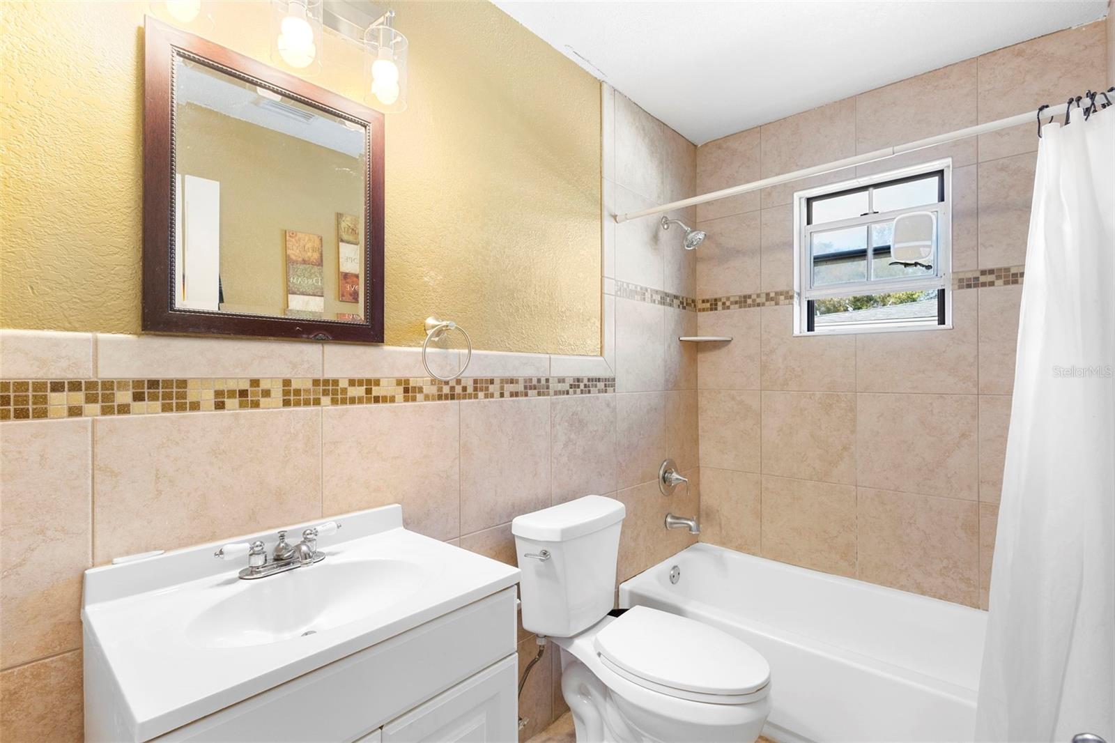 HIGHRIDGE ESTATES REP - Residential