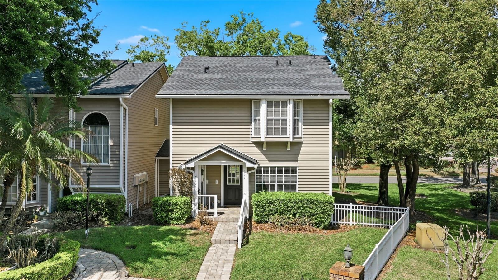 LAKEVIEW VILLAGE CONDO 09 - Residential