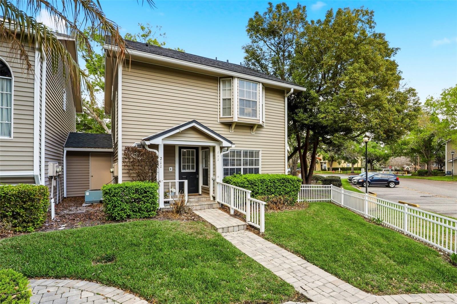 LAKEVIEW VILLAGE CONDO 09 - Residential