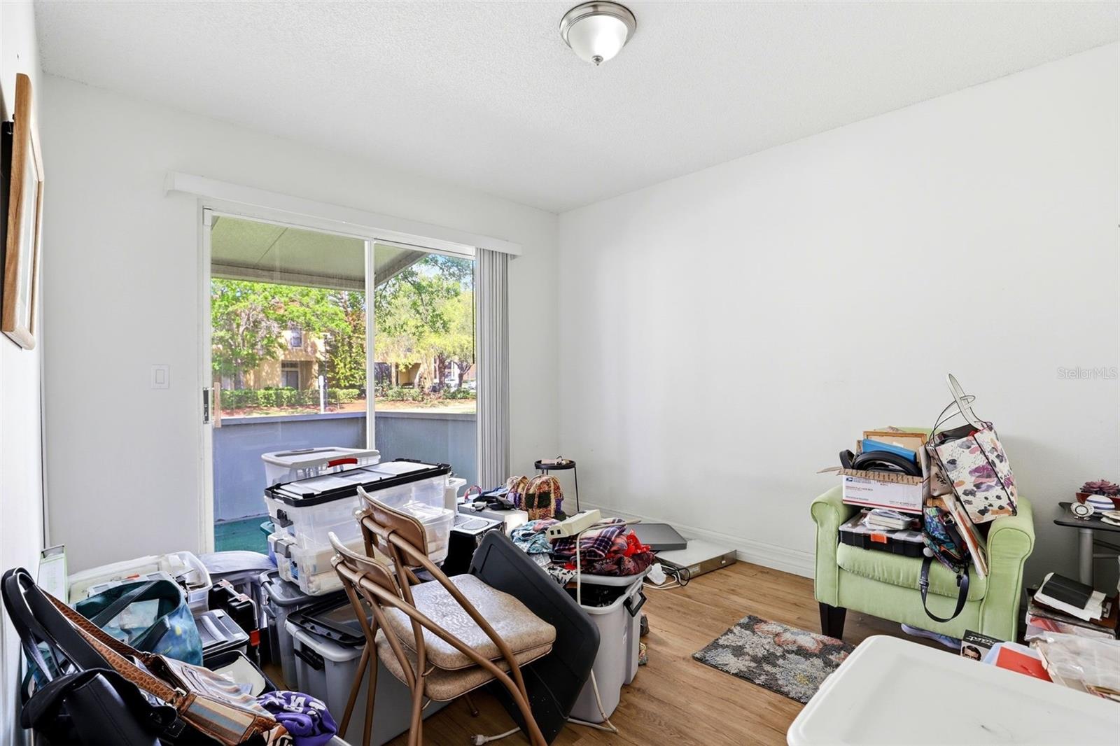 LAKEVIEW VILLAGE CONDO 09 - Residential