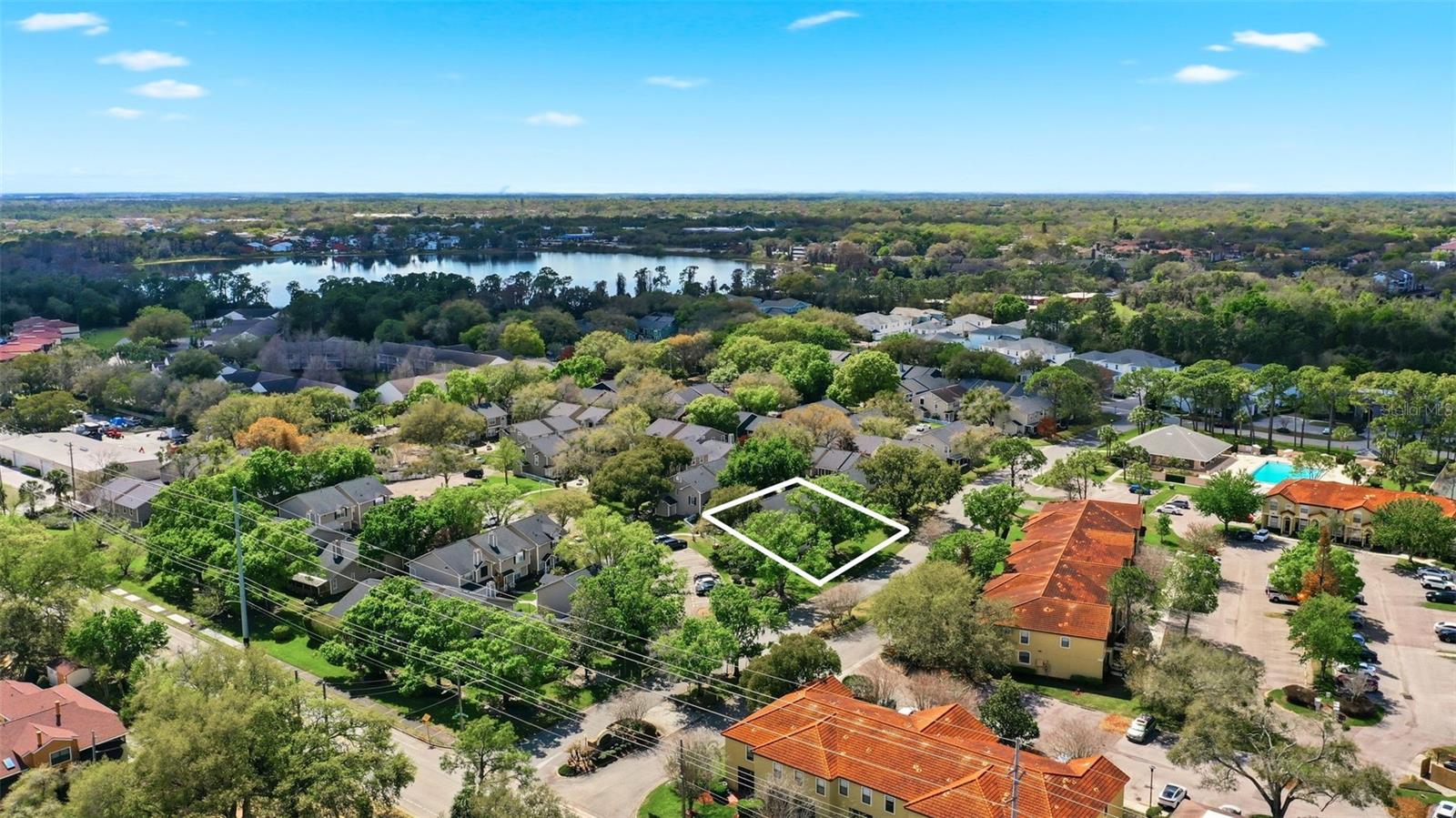 LAKEVIEW VILLAGE CONDO 09 - Residential