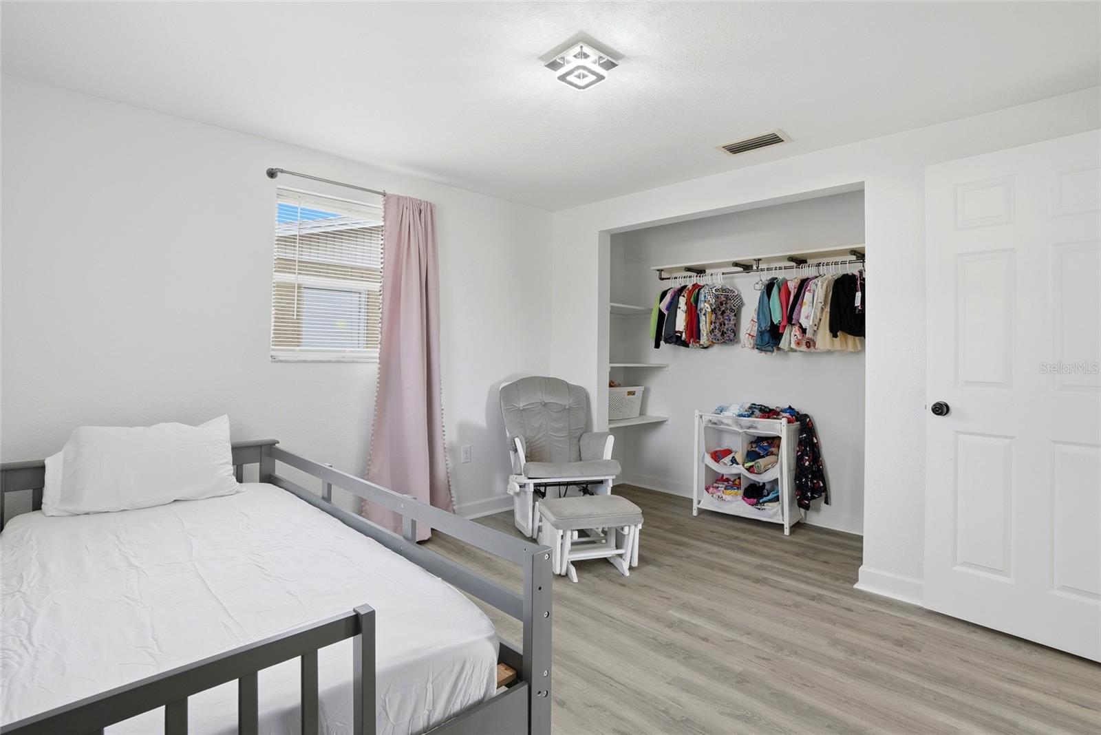 HERITAGE VILLAGE - Residential