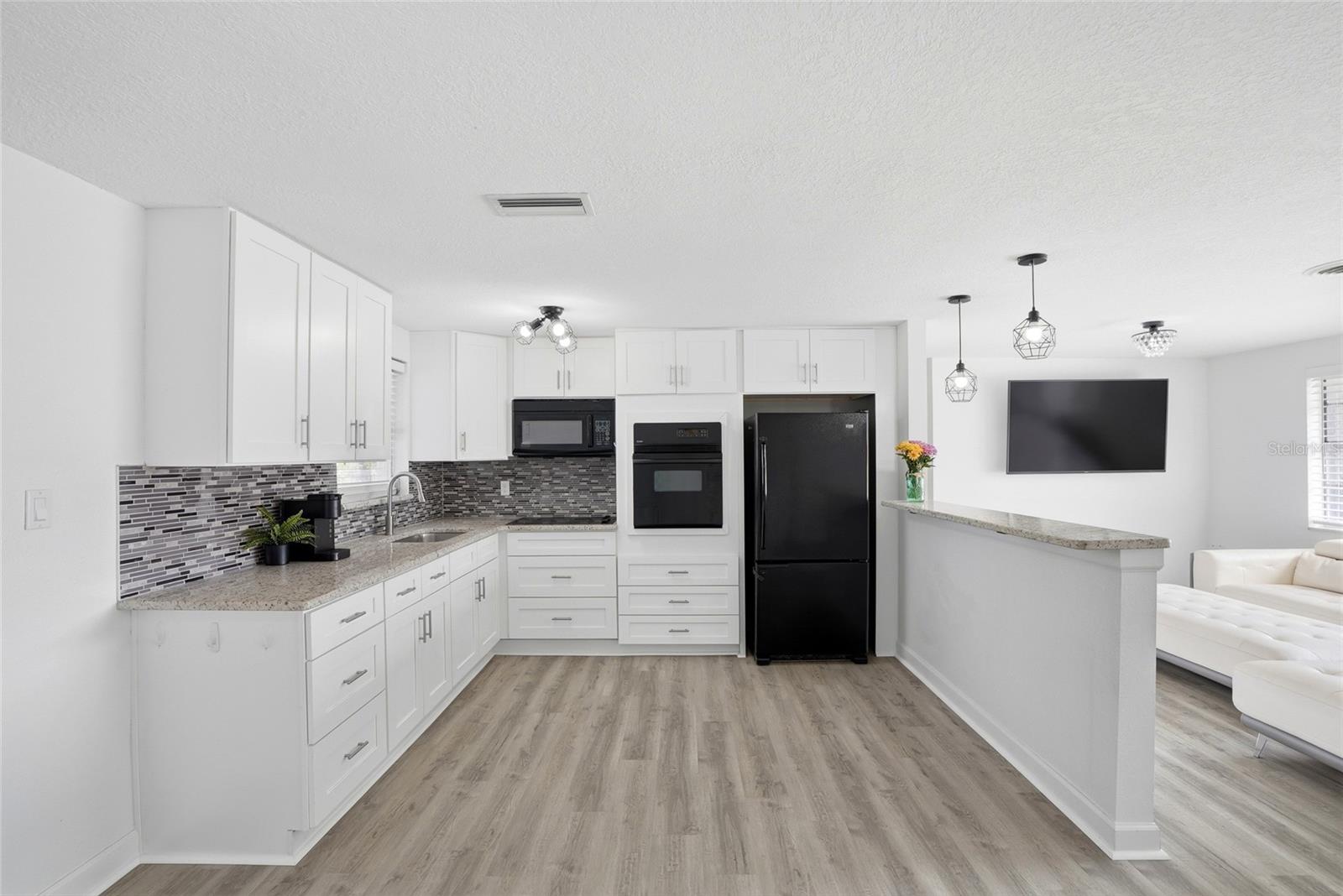 HERITAGE VILLAGE - Residential