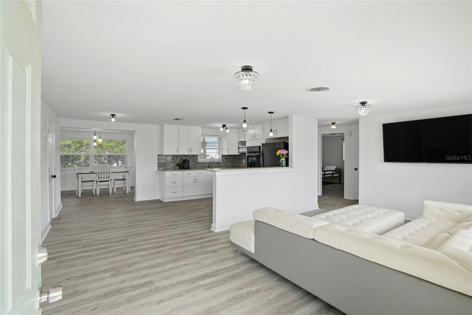 HERITAGE VILLAGE - Residential