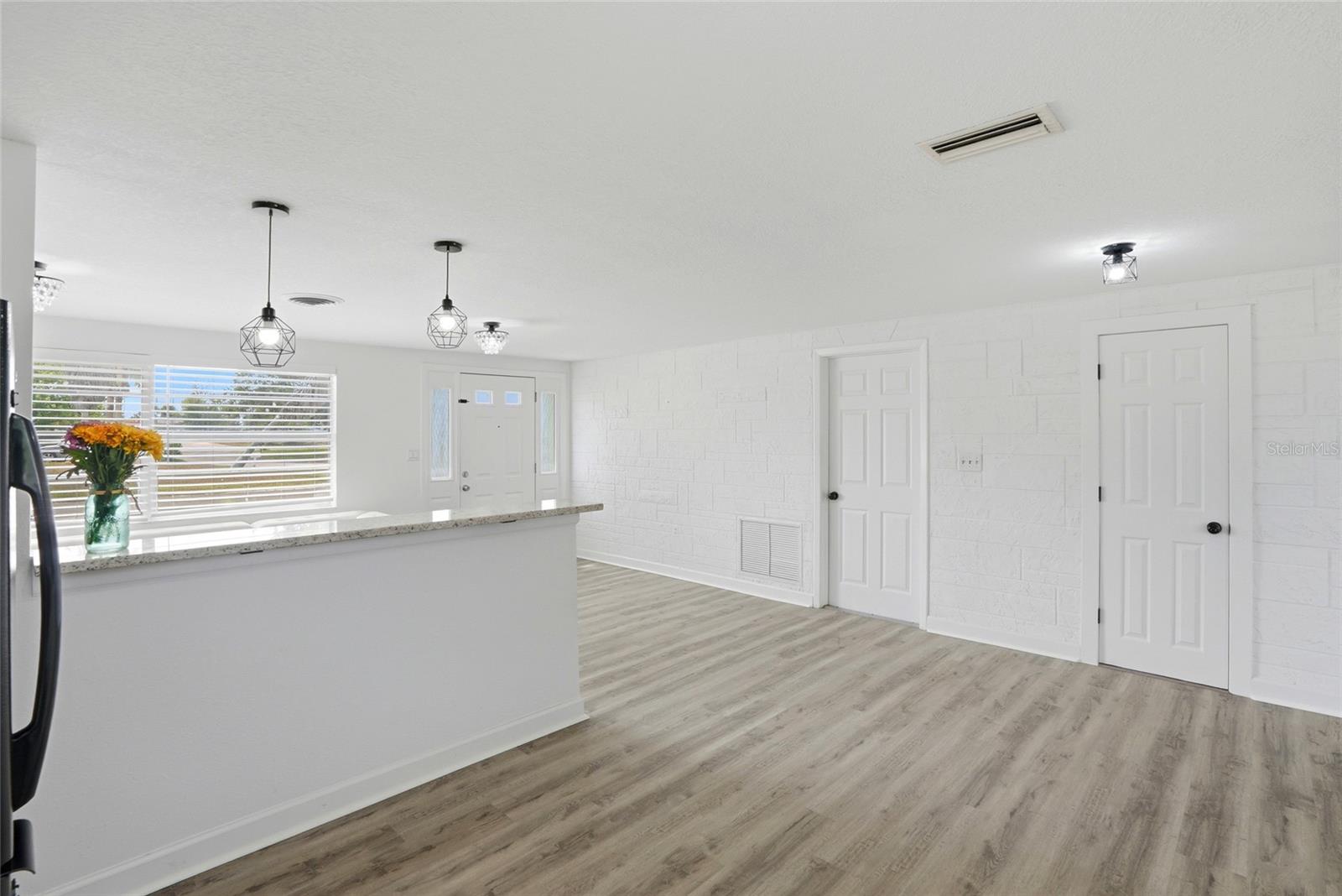 HERITAGE VILLAGE - Residential